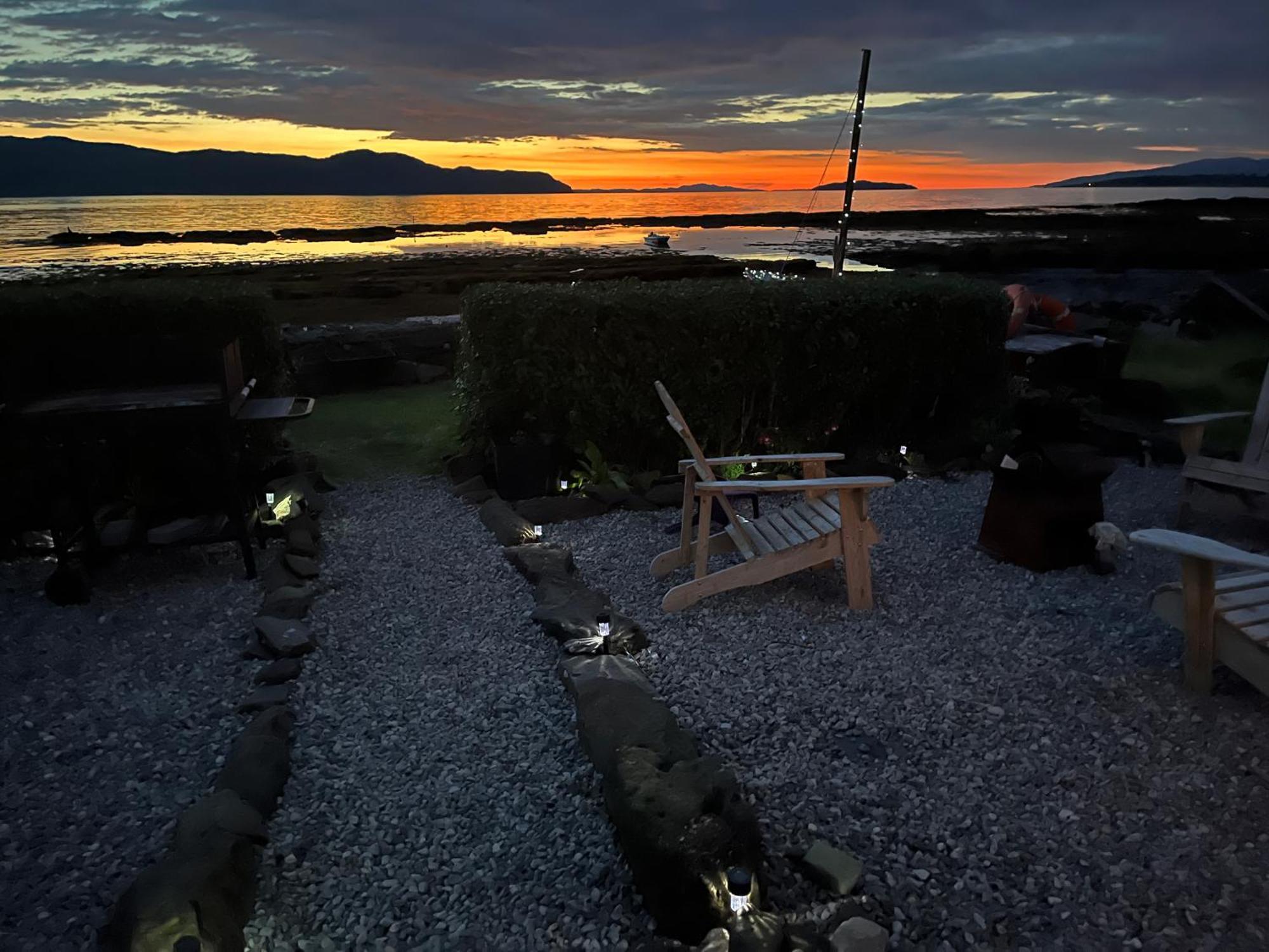 Carnmhor, Isle Of Skye - Stunning 242 Year Old Cottage On Its Own Sea Shore! Breakish Экстерьер фото