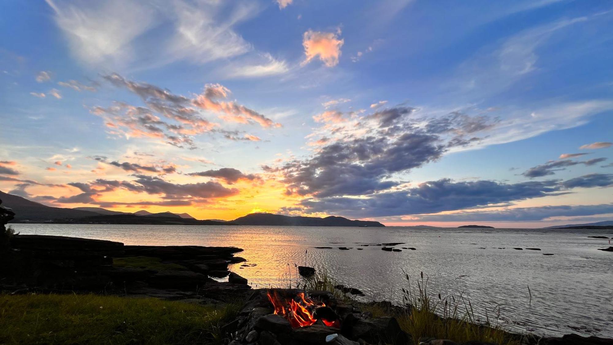 Carnmhor, Isle Of Skye - Stunning 242 Year Old Cottage On Its Own Sea Shore! Breakish Экстерьер фото
