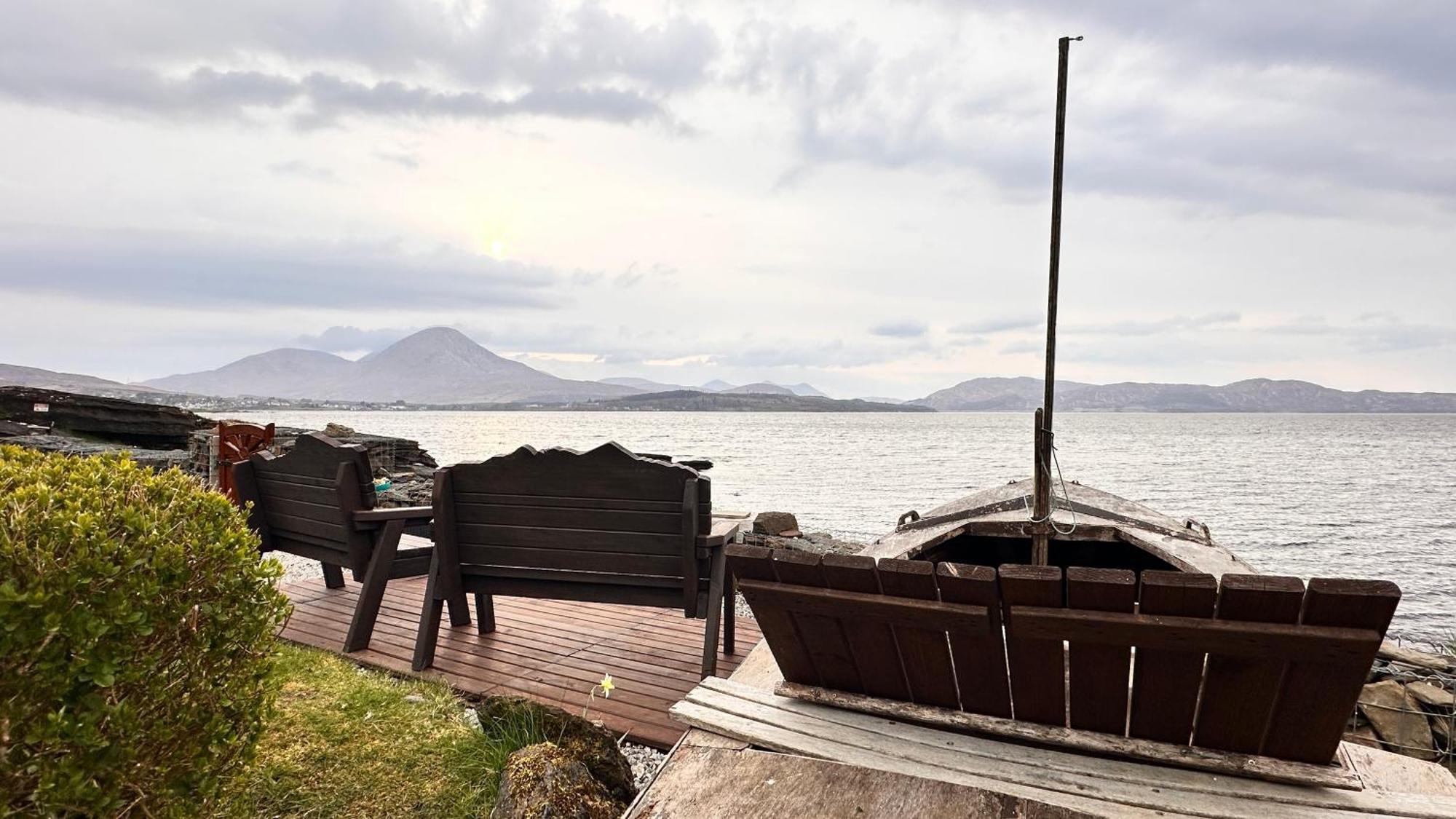 Carnmhor, Isle Of Skye - Stunning 242 Year Old Cottage On Its Own Sea Shore! Breakish Экстерьер фото