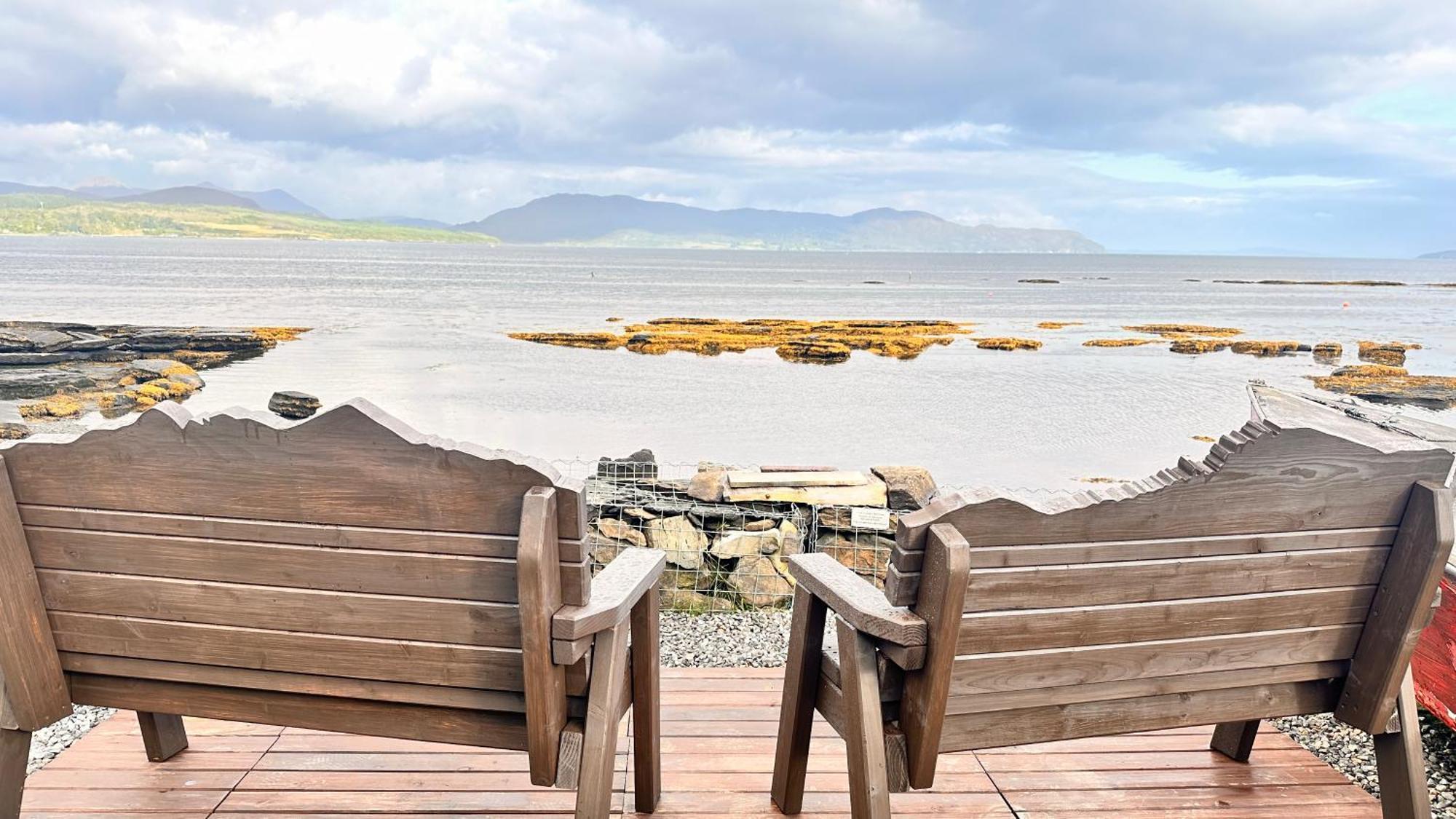 Carnmhor, Isle Of Skye - Stunning 242 Year Old Cottage On Its Own Sea Shore! Breakish Экстерьер фото